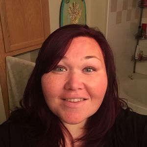 Meet your Posher, Stephany