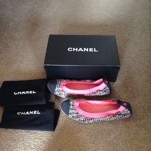 amazing CHANEL pink/multi tweed shoes