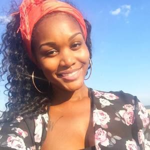 Meet your Posher, Dara