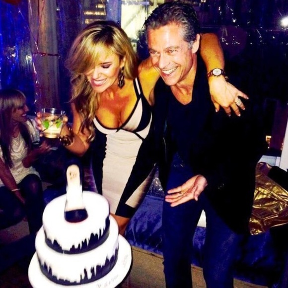 Meet Your Posher! - Picture 2 of 3