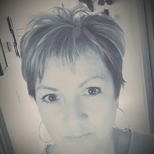 Meet your Posher, Robin