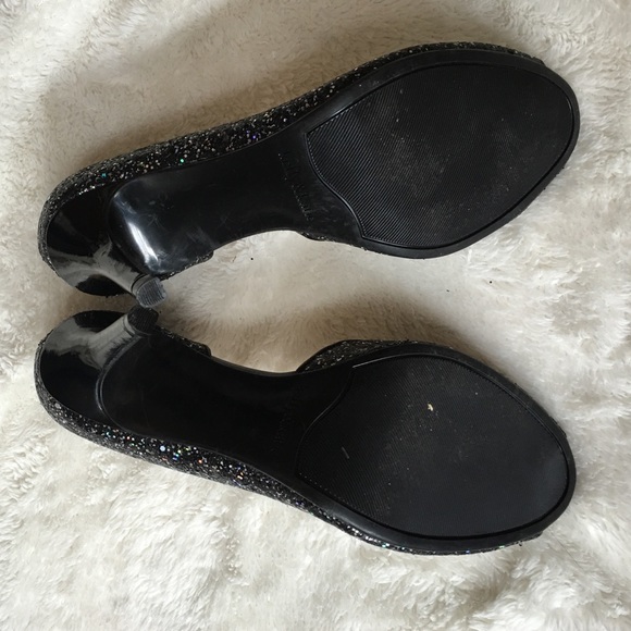 Kelly and Katie. Open box, never worn. - Picture 3 of 3