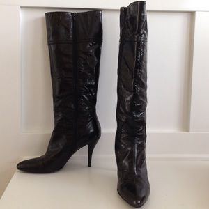 Black leather Nine West boots