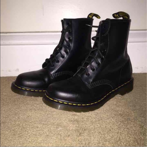 Dr Marten Unisex Boots