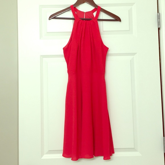 💃🏽Express red dress, size 4!