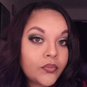 Meet your Posher, Desiree