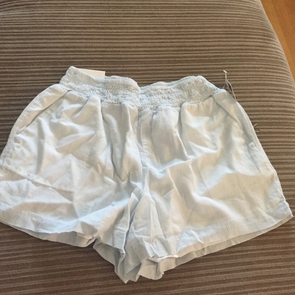NWT light blue Gap shorts