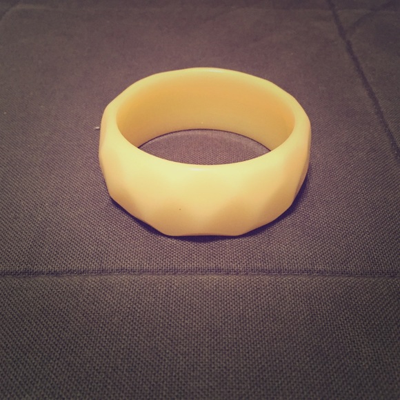 Cream Limited Bracelet