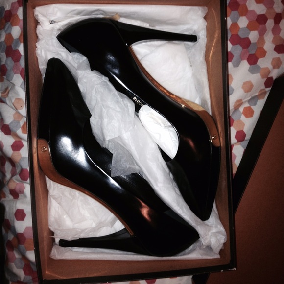 Louis Vuitton Heels