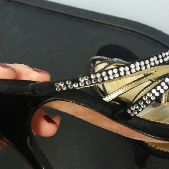 *Sale* Gorgeous Nina Sandals - Picture 4 of 4