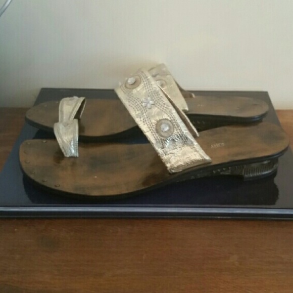 Sandals - Picture 1 of 1
