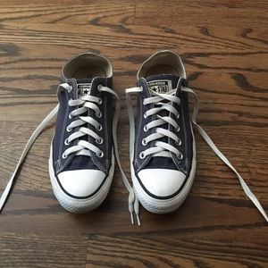 Blue converse