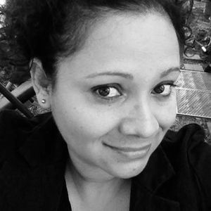 Meet your Posher, Lori