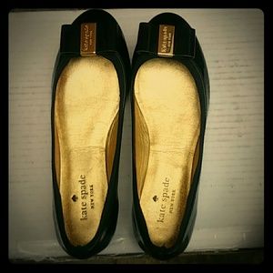 Kate spade flat black
