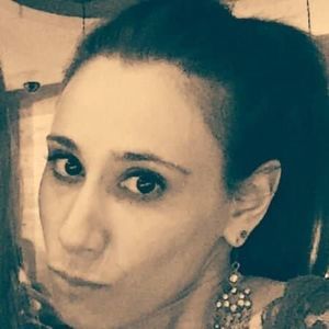 Meet your Posher, Hillary