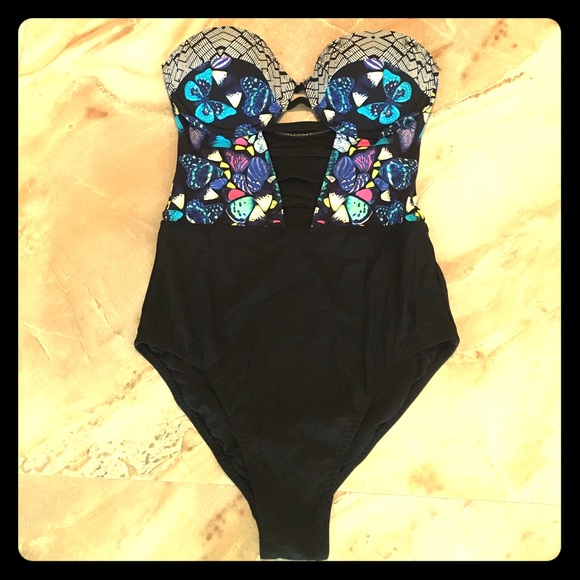 Red Carter One Piece Butterfly swimsuit Small