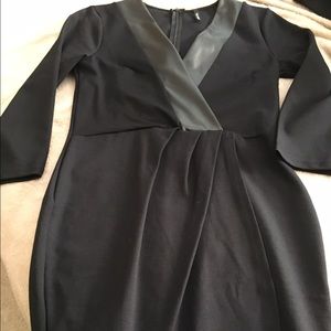 Vijo Couture black dress sz LG