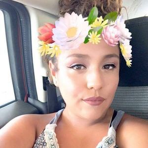 Meet your Posher, Lesly