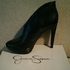 Jessica Simpson boots