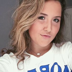 Meet your Posher, Sasha