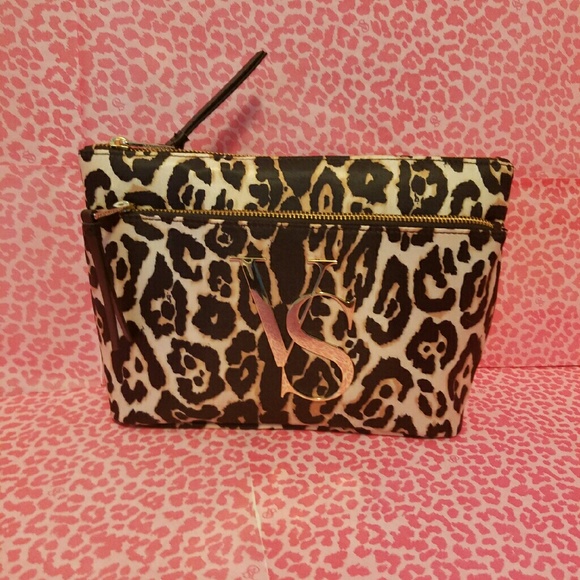 Victorias Secret Cheetah Print Makeup Bag&Wristlet - Picture 2 of 3