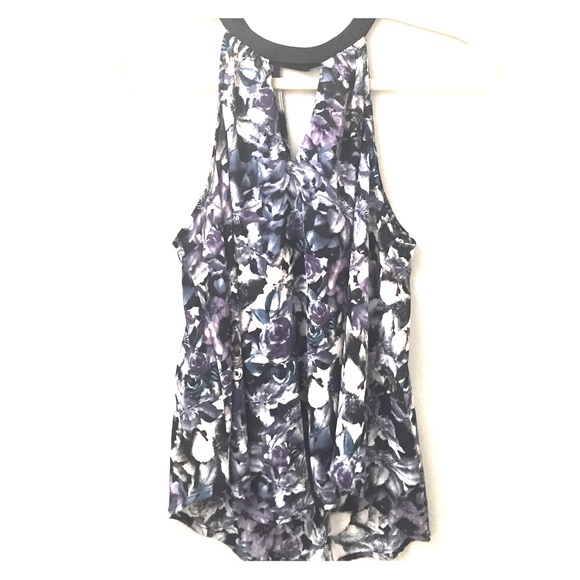 Sleeveless Sheer Blouse