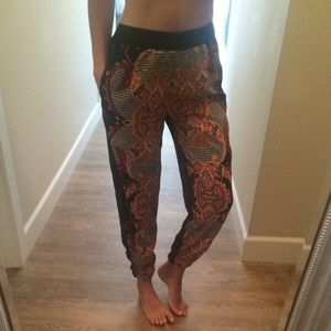 Printed high waist pants