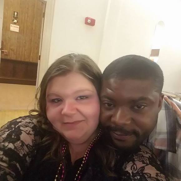 Meet your Posher, Carla - Picture 1 of 1