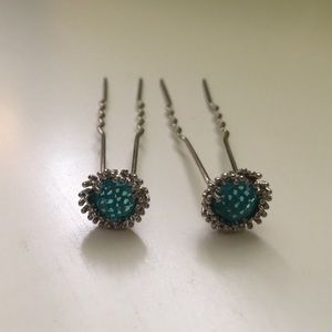 Kendra Scott: hair pins