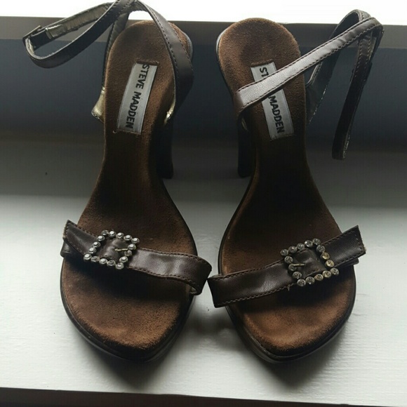 Very cute Steve Madden brown heels