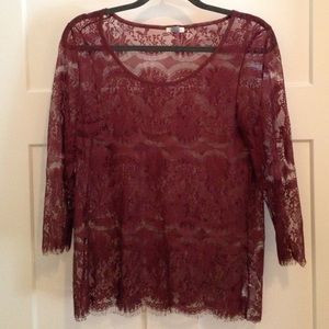 (S) Fossil lace shirt