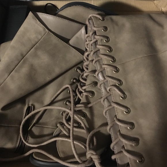 Eo CHIARA Taupe long booties NWOT