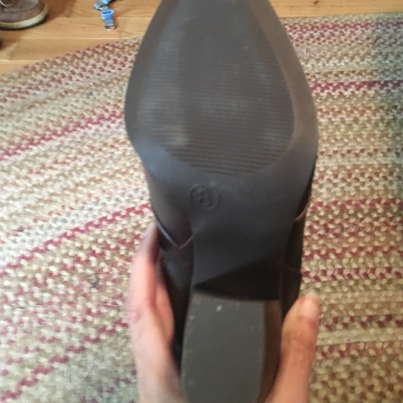 Brown ankle boogie - Picture 4 of 4