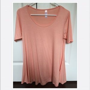 Peach perfect t