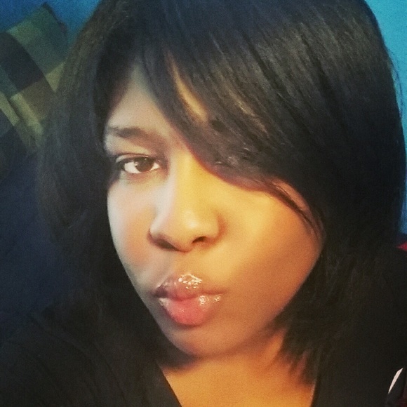 Meet your Posher, Tamesha - Picture 1 of 1