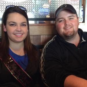 Meet your Posher, Alli