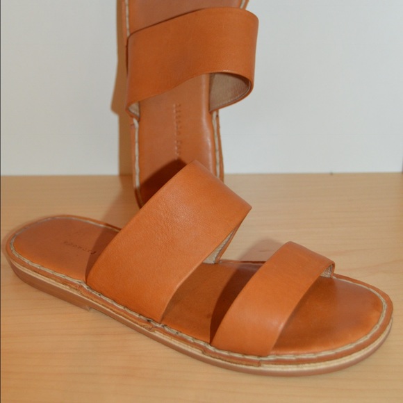 Little farmers sandals