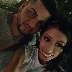 Meet your Posher, Lindaen