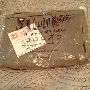 NWT LuLaRoe OS leggings