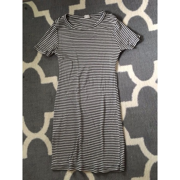 Brandy Melville Striped Dress Size Small