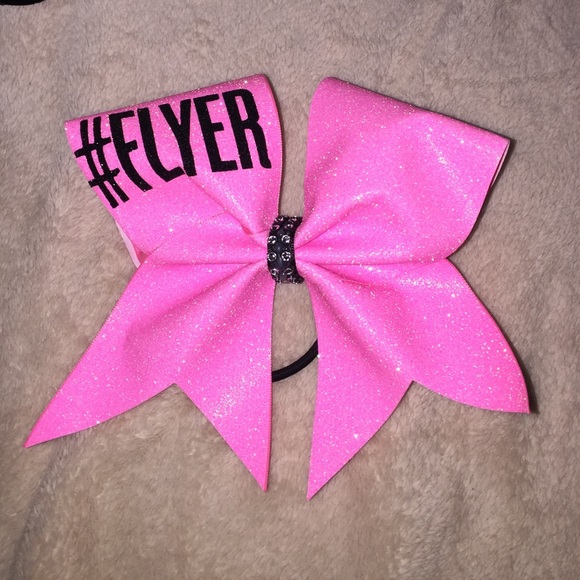 hot pink cheer bow - Picture 1 of 2