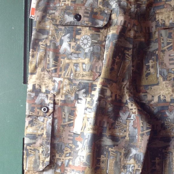NWT CAMO PANTS - Picture 5 of 5