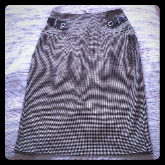 Pencil skirt - Picture 1 of 1