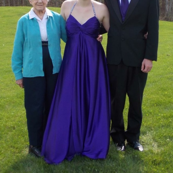 Flash sale ❤️❤️ Beautiful purple dress - Picture 1 of 2