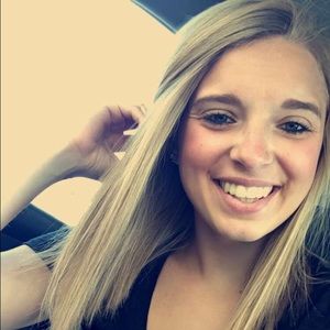 Meet your Posher, Katelynn