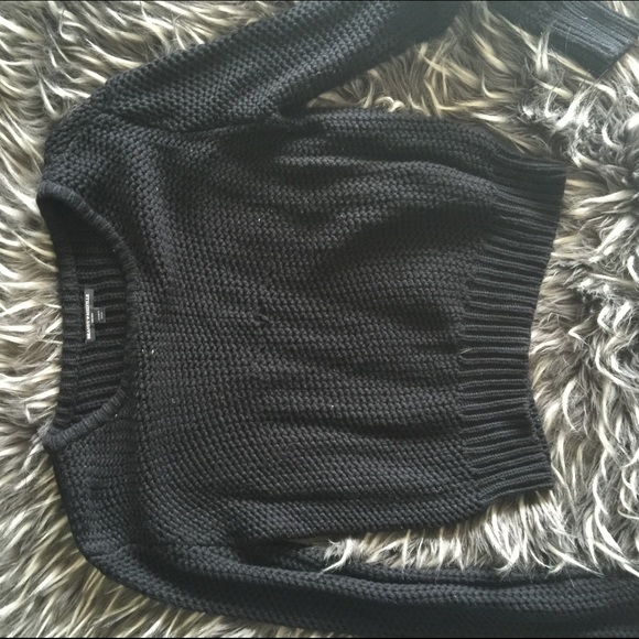 Brandy Melville cropped sweater
