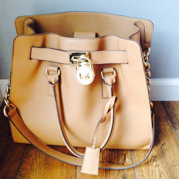 Michael Kors Leather Bag