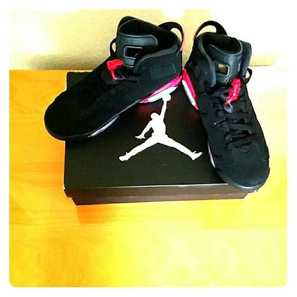 Air Jordan 6 Retro BG
