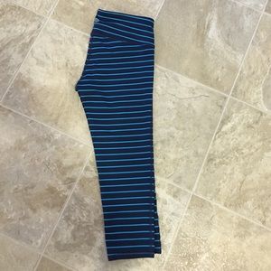 NWOT Athleta Crop Teal and Navy Stripe SMALL