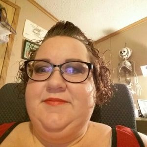 Meet your Posher, Marlissa